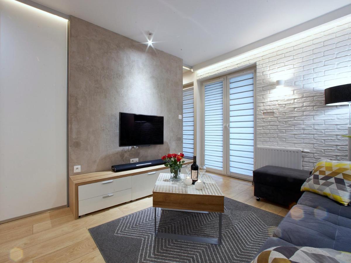4Uapart-Apartment Suite Picasso سفينويتشي المظهر الخارجي الصورة